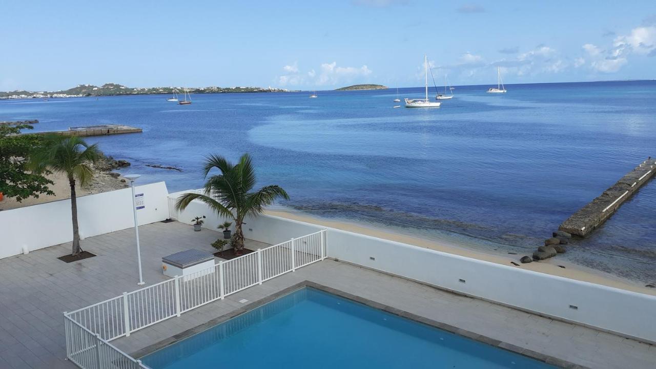 Superbe Studio Dolce Vita Vue Mer Plage Piscine Marigot  Luaran gambar